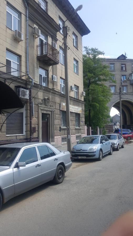 Короленко 25 Kharkiv Extérieur photo