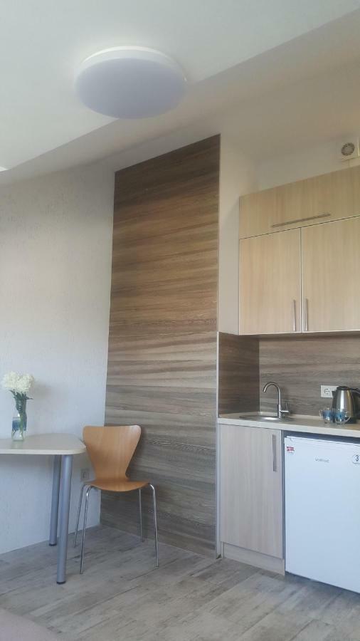 Короленко 25 Kharkiv Extérieur photo